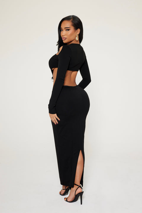 SCULPTED NOIR DRESS